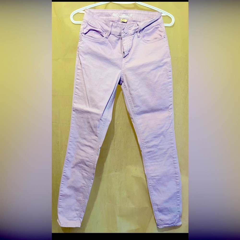Rio-Lilac Waist Push Up-Skinny Jeans-Size 6
NWOT